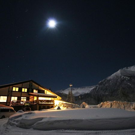 Furano Shiyuirin Hotel Kamifurano Buitenkant foto